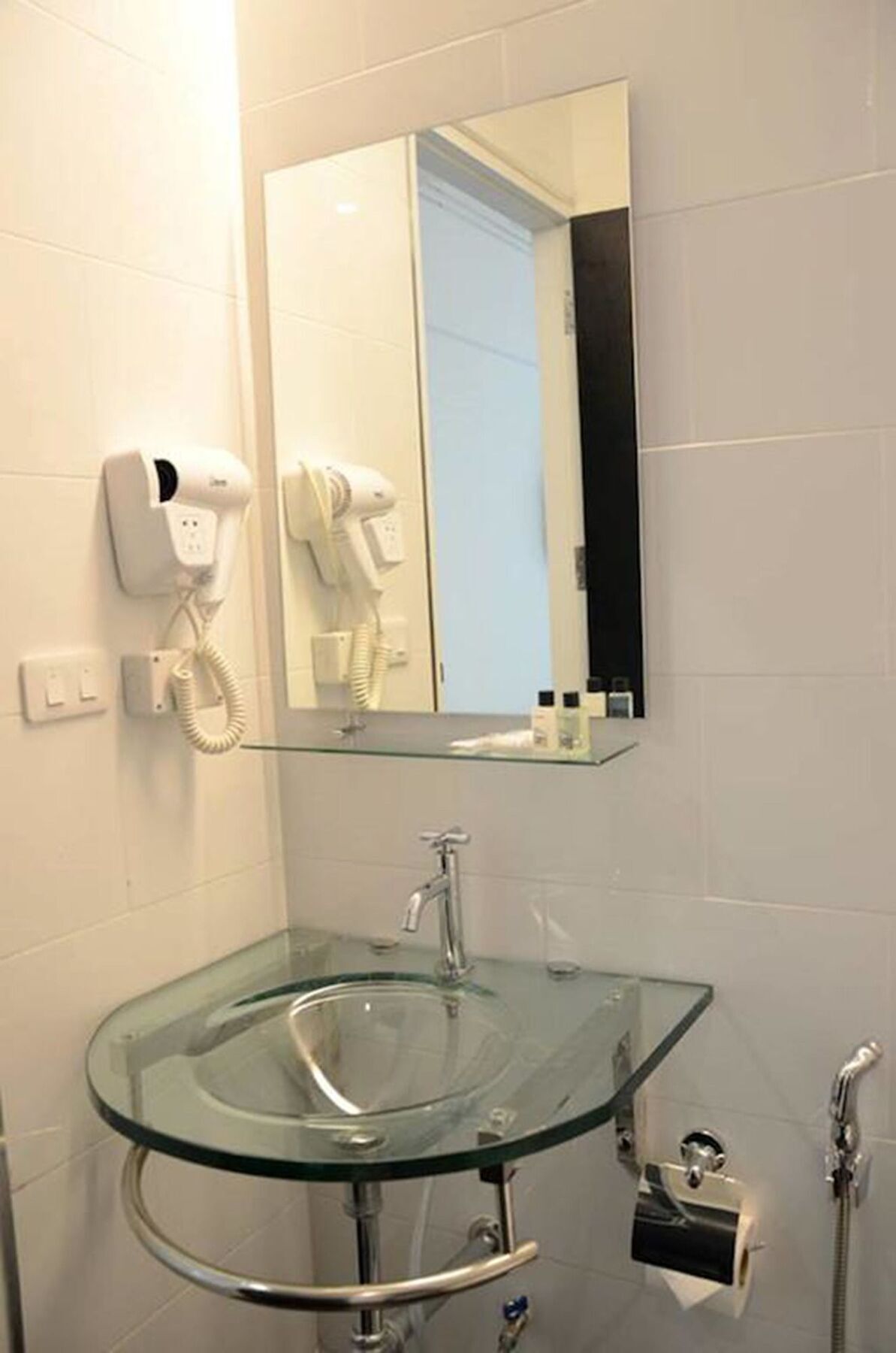 3 Howw Hostel At Sukhumvit 21 Bangkok Zewnętrze zdjęcie