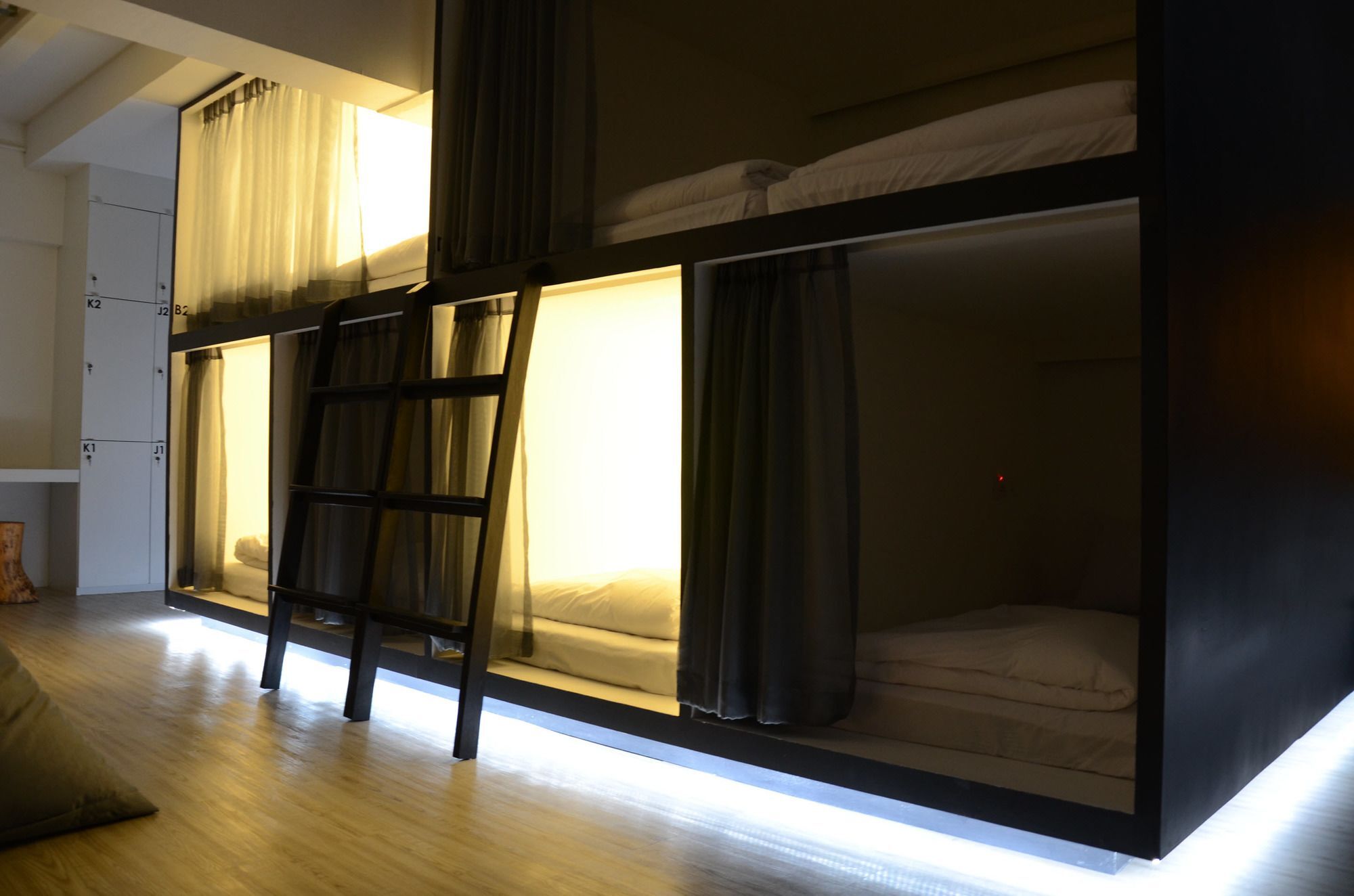 3 Howw Hostel At Sukhumvit 21 Bangkok Zewnętrze zdjęcie