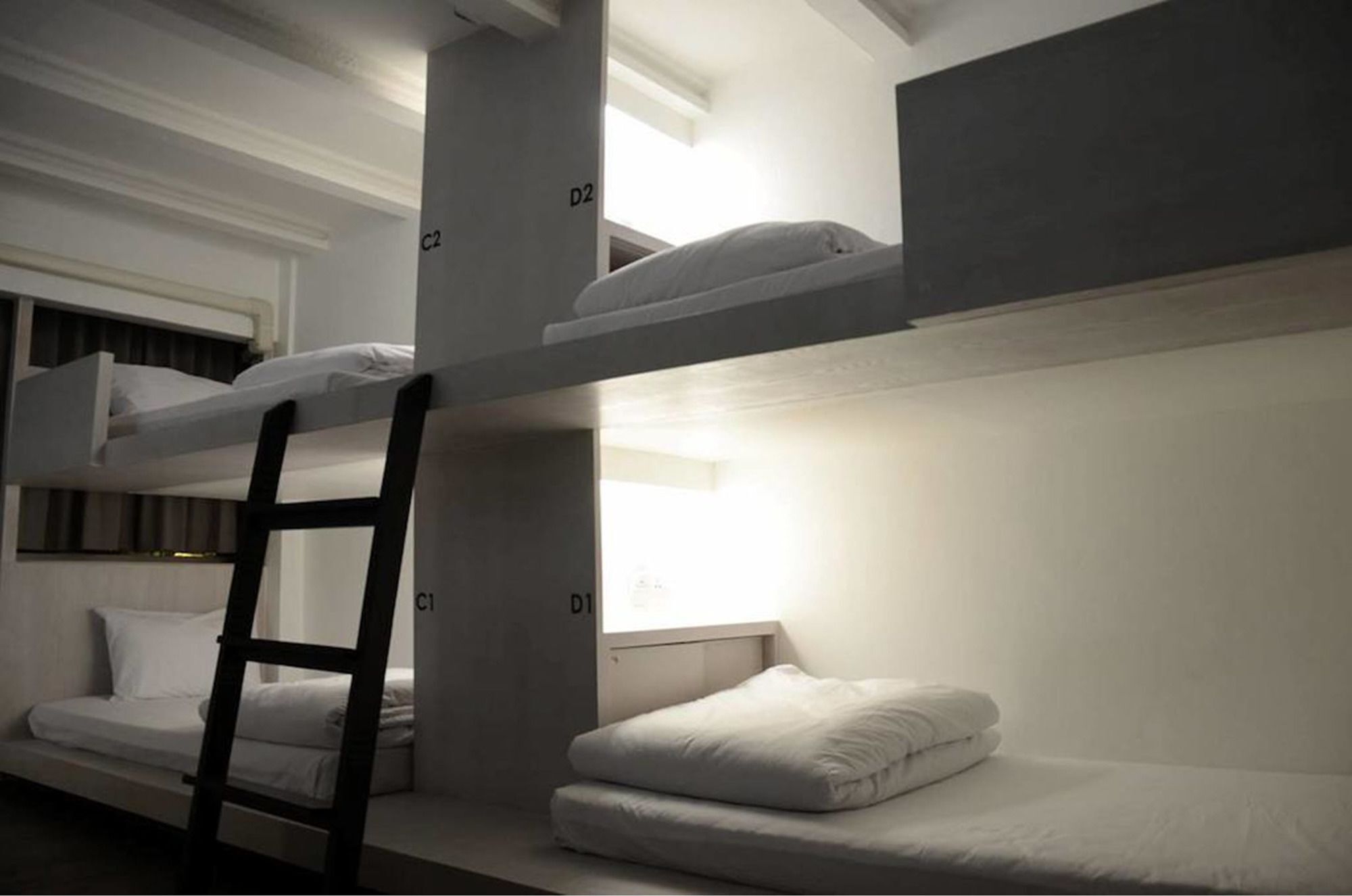 3 Howw Hostel At Sukhumvit 21 Bangkok Zewnętrze zdjęcie